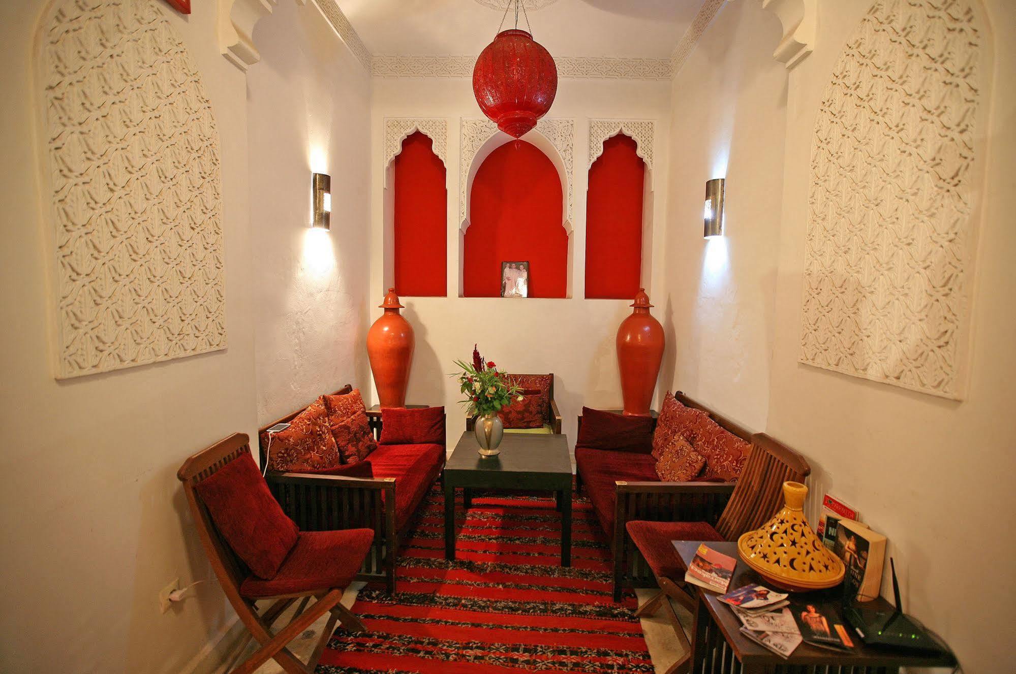 Riad Fabiola Et