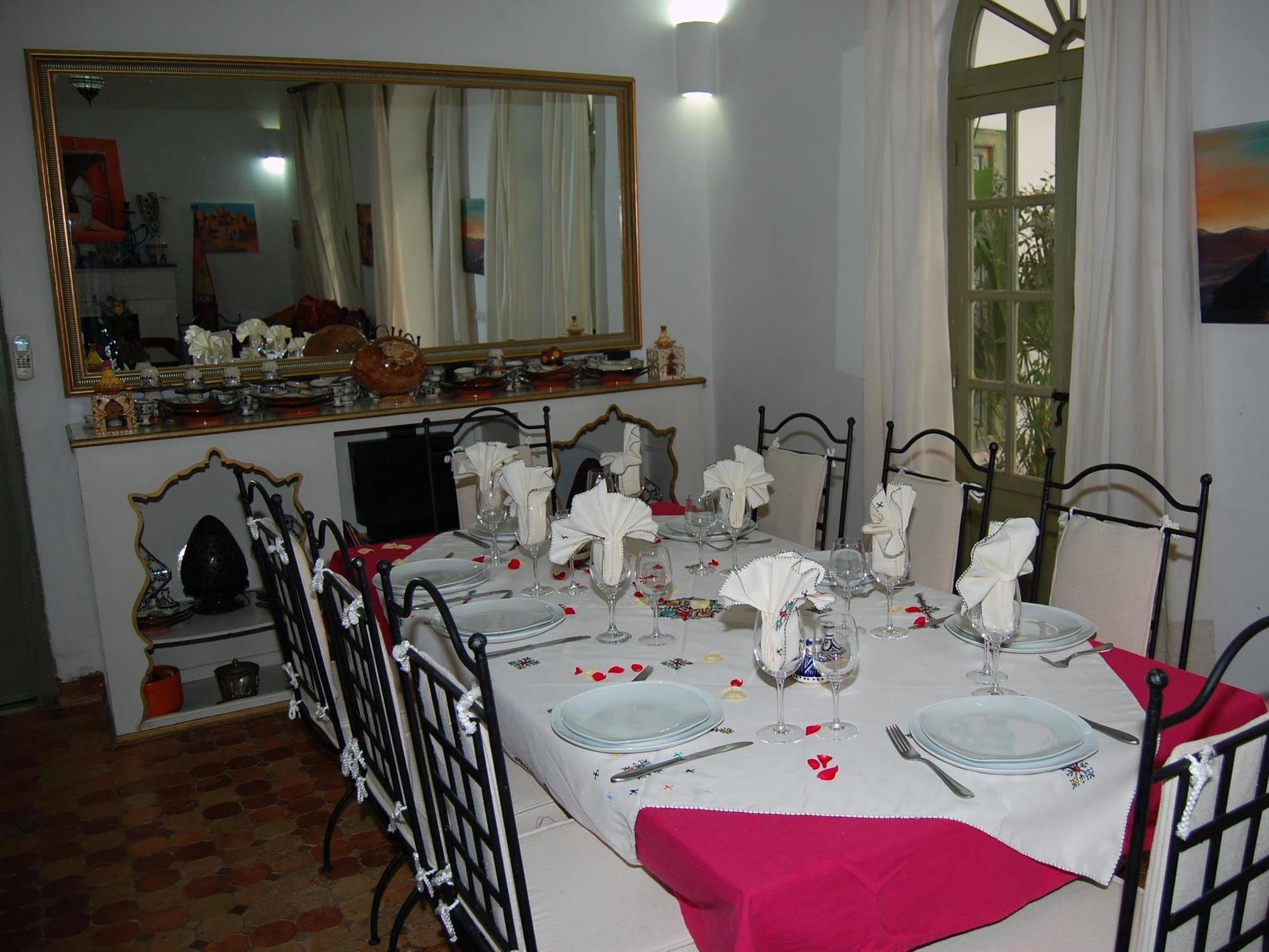 Agathe & 3* Marrakesh