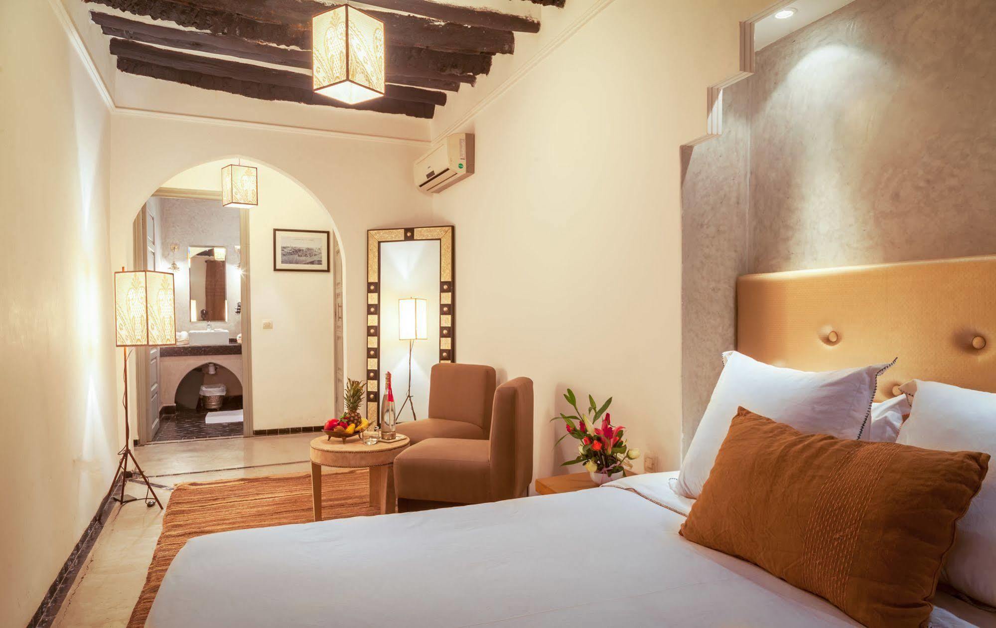 Bed & Breakfast Awatif Le 36