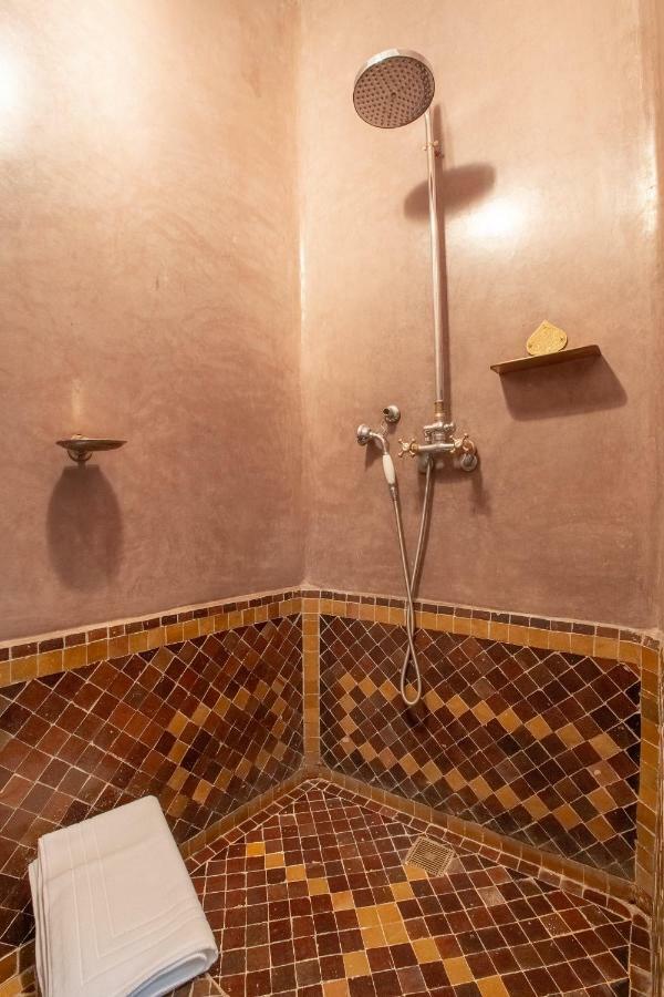 Azaro * Marrakesh