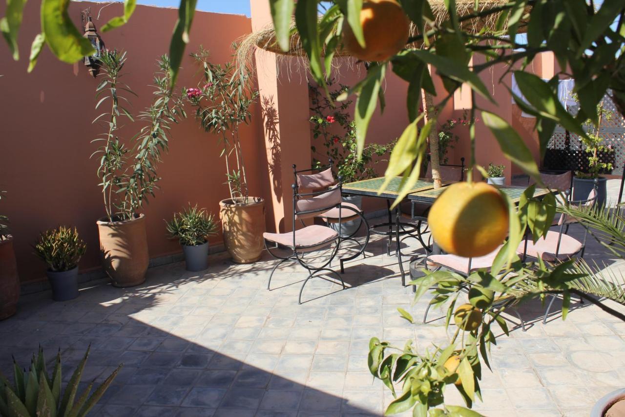 Riad 64 &